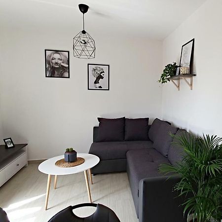 Apartment Luna อูมัค ภายนอก รูปภาพ