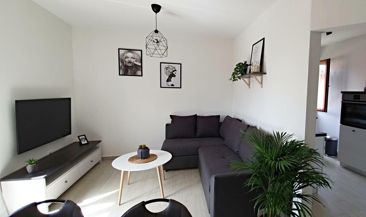 Apartment Luna อูมัค ภายนอก รูปภาพ