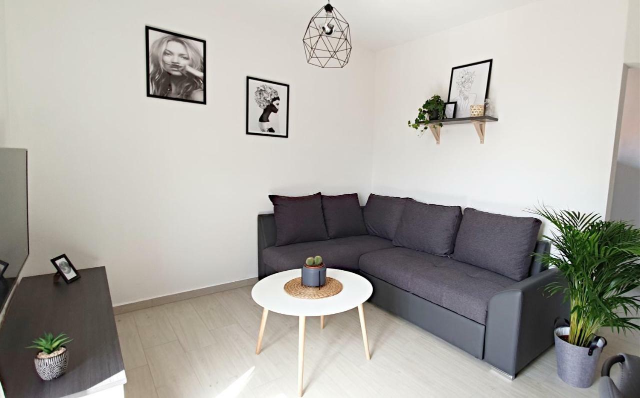 Apartment Luna อูมัค ภายนอก รูปภาพ